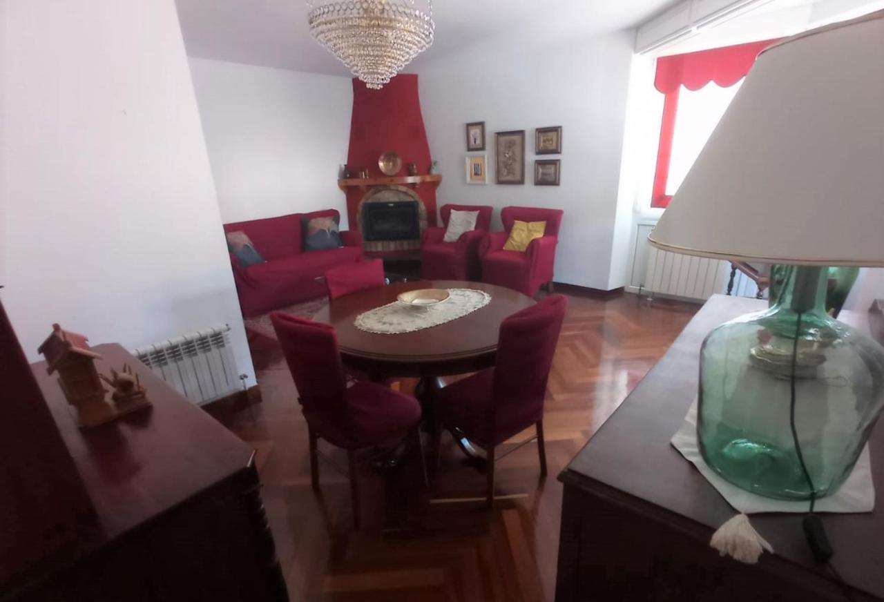 فيلا Casa Navacastellanos Casarejos المظهر الخارجي الصورة